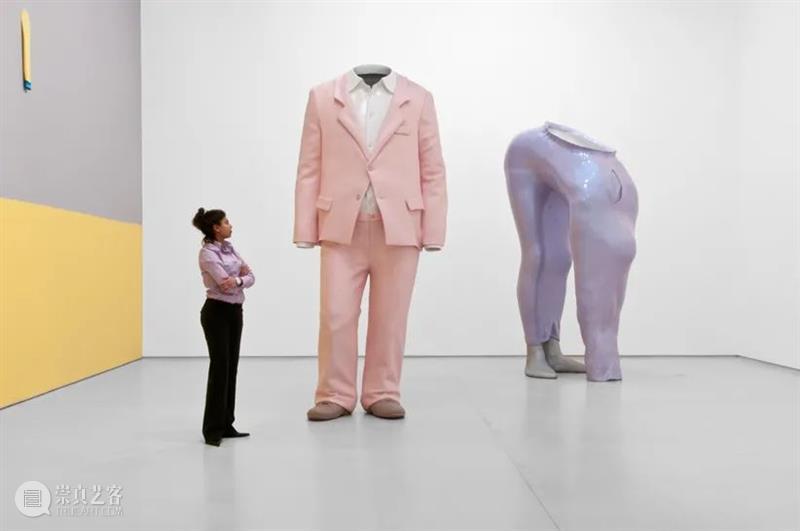 艺术家 | 欧文·沃姆 Erwin Wurm 博文精选 Thaddaeus Ropac 欧文 沃姆 Wurm 艺术家 作品 问题 雕塑 概念 日常生活 时代 崇真艺客